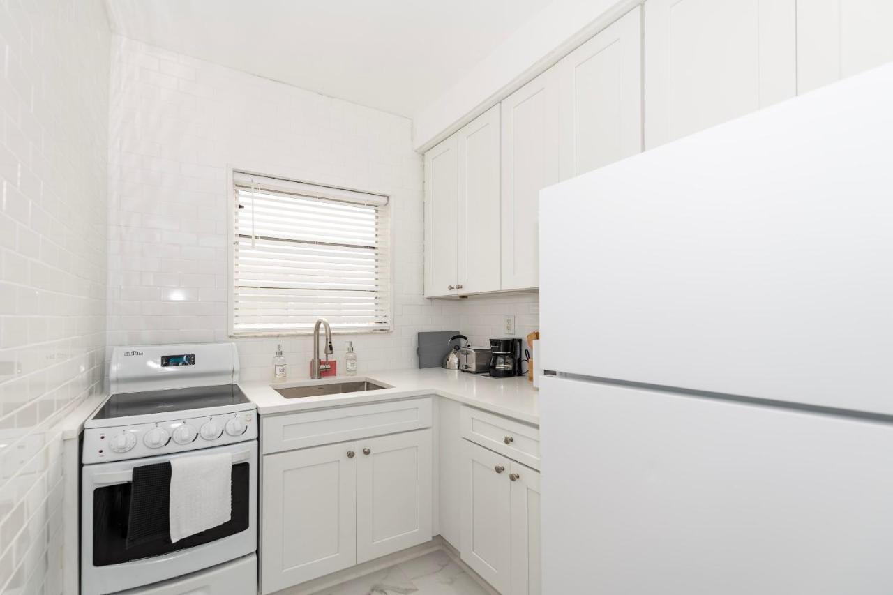 Sunnys Days 5Th St Apartment Miami Beach Bagian luar foto